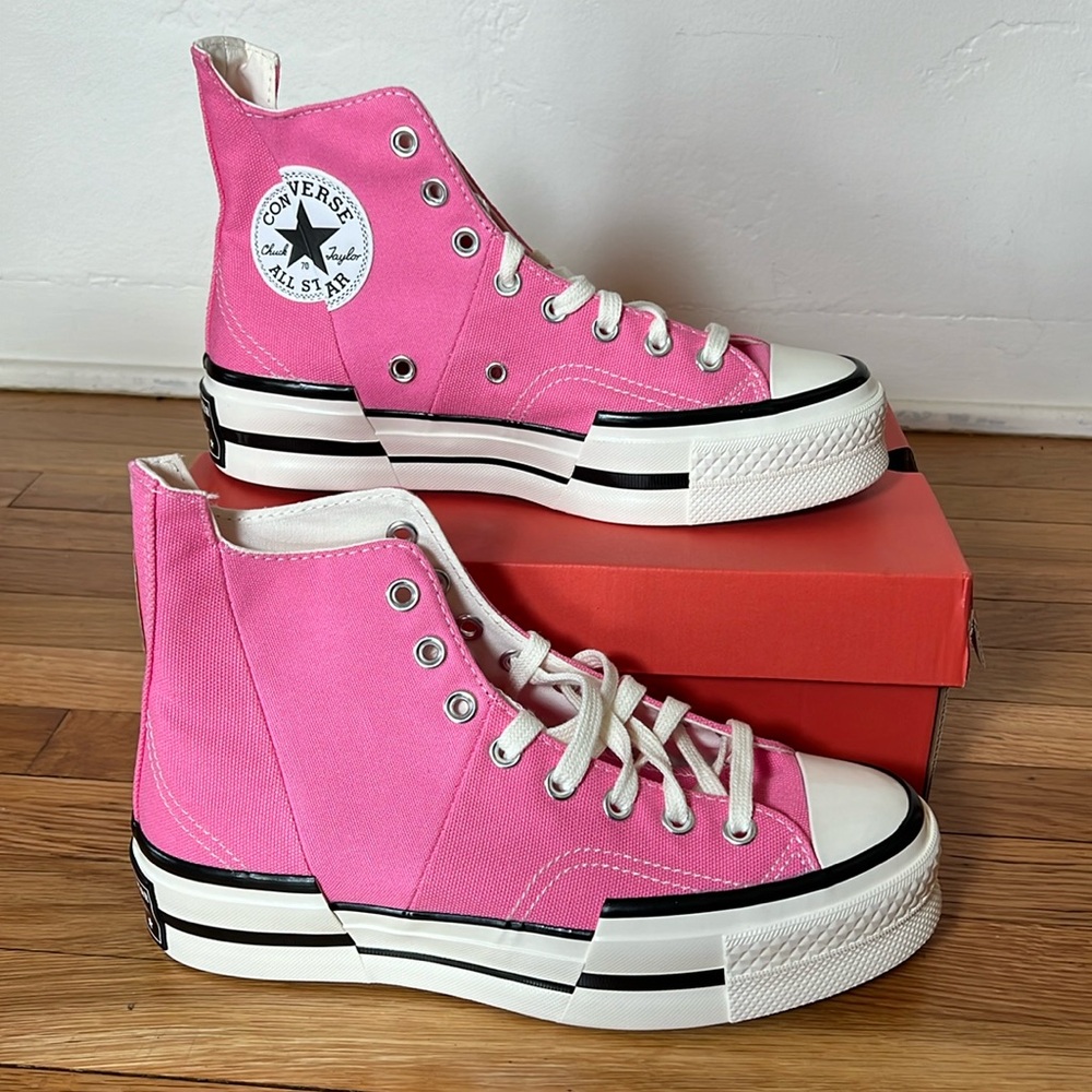 Converse Chuck 70 Plus Hi Top Sneakers